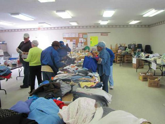 2014 Yard Sale 013 Web