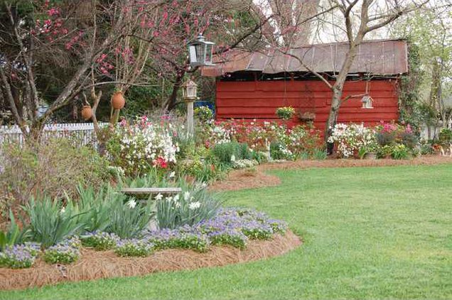 BloomsGardenSandtee
