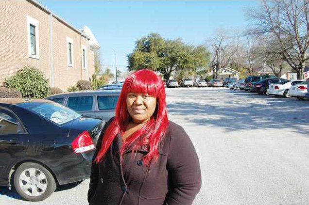 Sidewalk - Erika Hooks 03-12-14 WEB