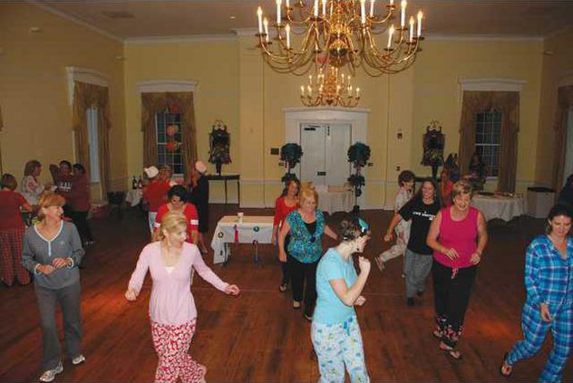 UNITED WAY PJ PARTY 272