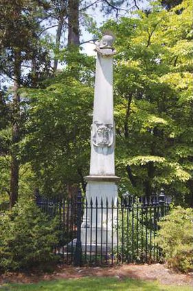 Monument 2 WEB