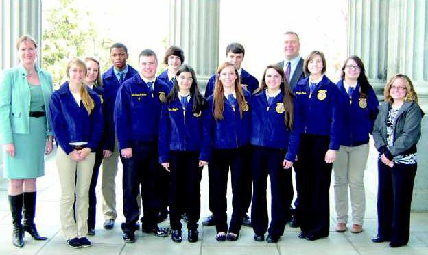 FFA students at state legislature 2014