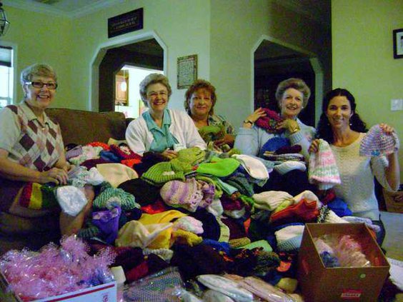 Knitters.JPG