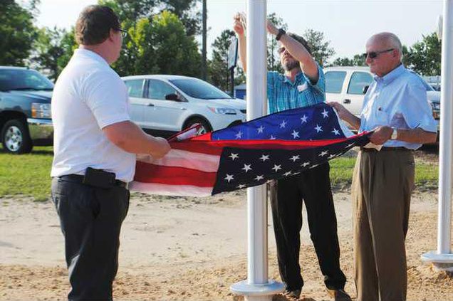 Elgin Memorial - American Flag 1