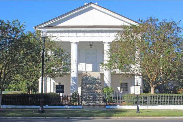 Robert Mills Courthouse Web