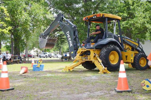 Backhoe1 Web