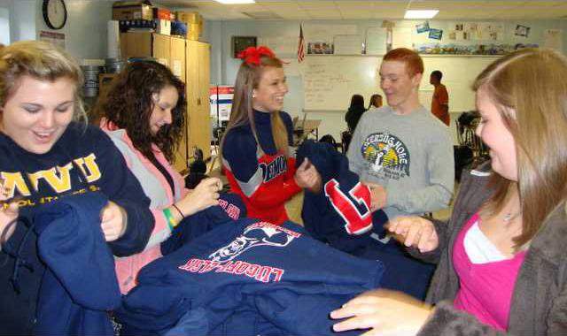 LEHS Marketing RUN BY FRIDAY
