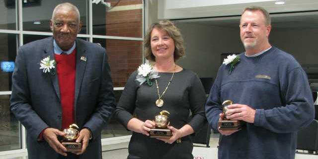 Trustees honored.JPG
