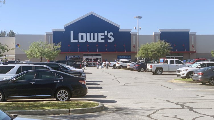 Lowe's - Front