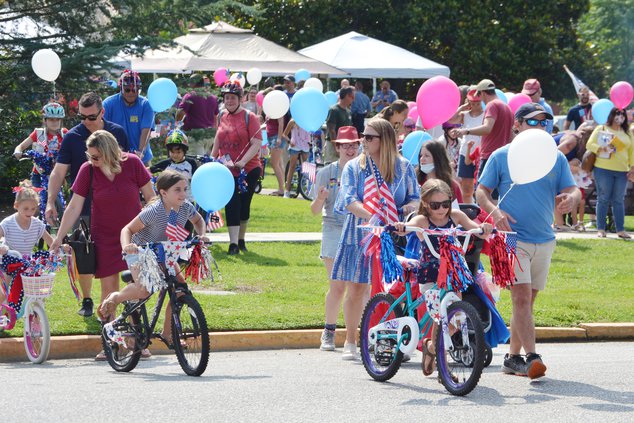 Kids Parade - Parade