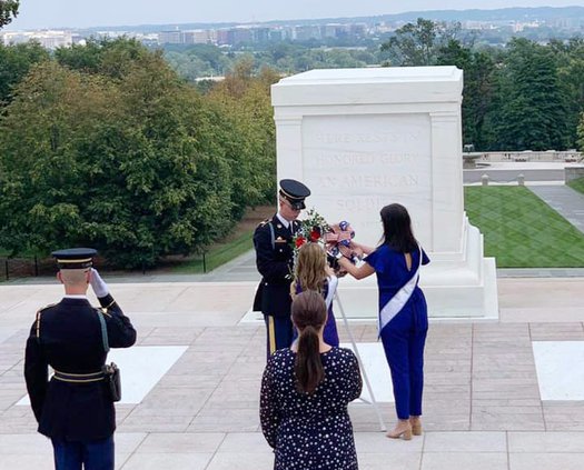 Wreath Laying 1