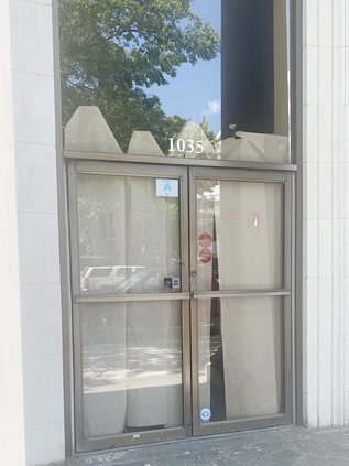 1035 Broad Street