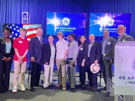 GE Group Photo
